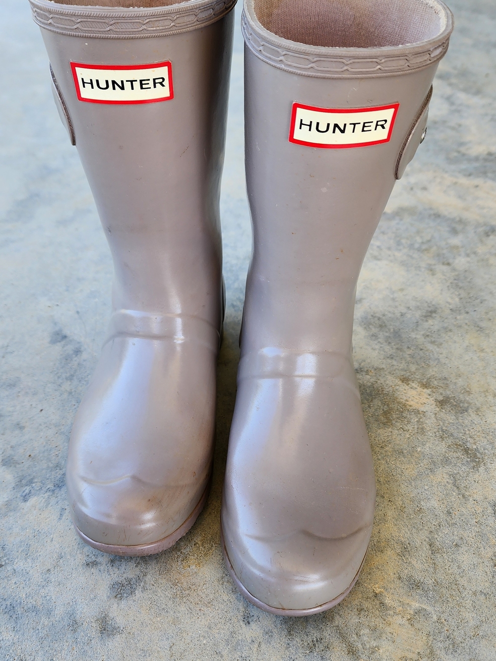 Hunter Women's Gray Rain Boots - Classic Waterproof Chelsea Size 5 Used